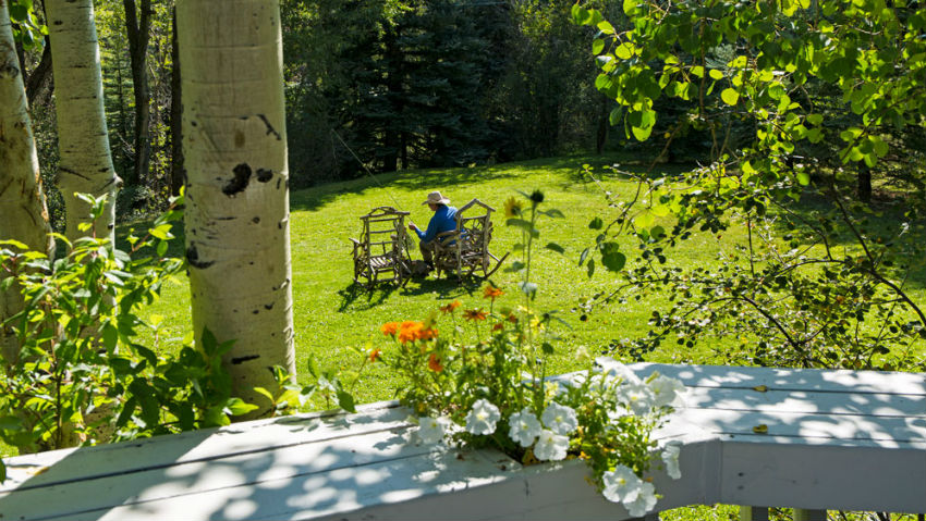 Casa Camila Vacation Rentals Aspen Colorado fishing yard deck